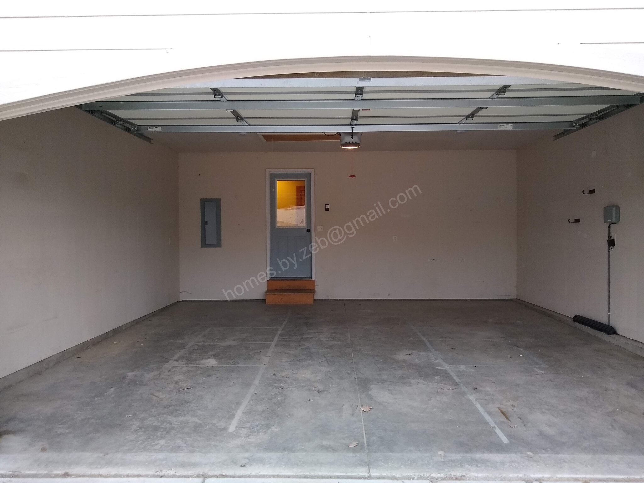 Building Photo - 983 New Holland Dr