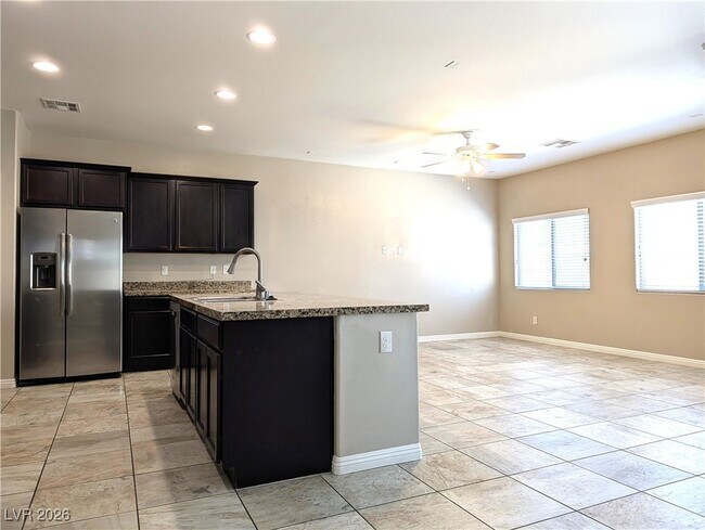 Building Photo - 6891 Dragonfly Rock St