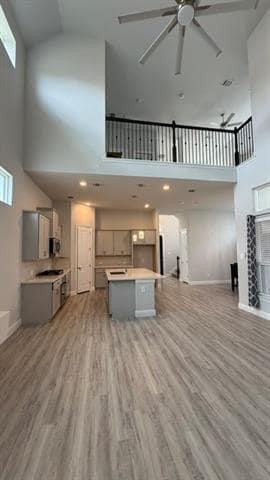 Building Photo - 2726 Geranium Ln