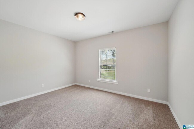 Building Photo - 439 Troubadour Ln