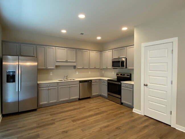 Building Photo - Home for Rent in Thorsby, AL!!! Available to View with 48-hour notice!!!