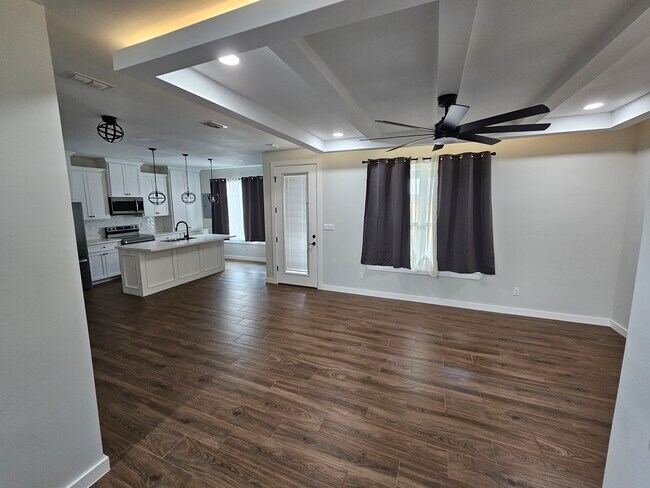 Building Photo - 5303 N Crown Pt