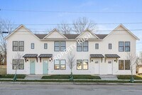 Building Photo - 1754 S Highland Park Ave