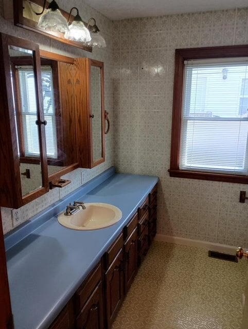 Building Photo - 76 Alta Vista Dr