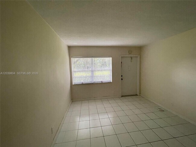 Building Photo - 1450 Atlantic Shores Blvd