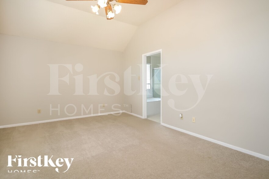 Building Photo - 1039 Wentworth Dr