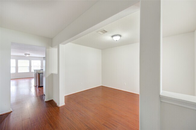 Building Photo - 18434 Ranch View Trail