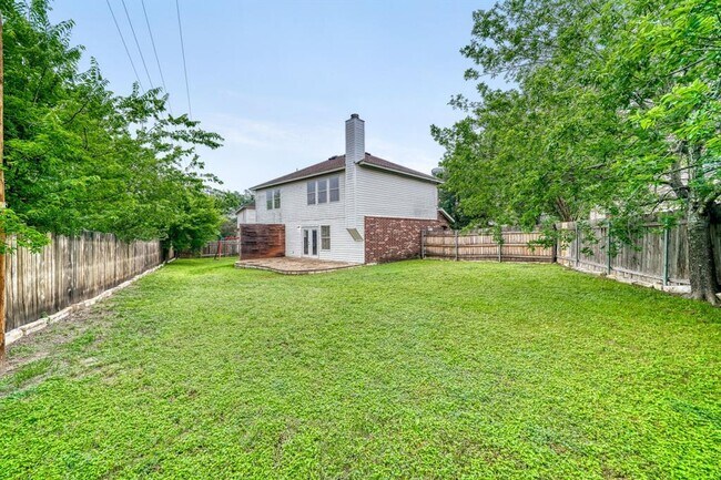 Building Photo - 928 Justeford Dr