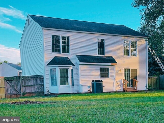 Building Photo - 9100 Karlo St