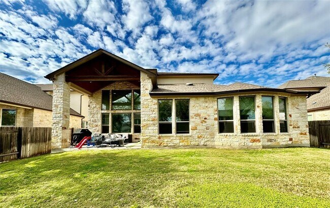 Building Photo - 4016 Bison Bend