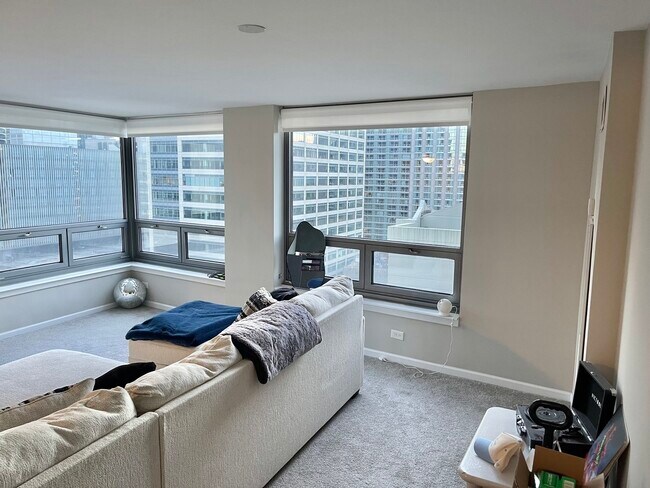 Building Photo - 440 N Wabash Ave