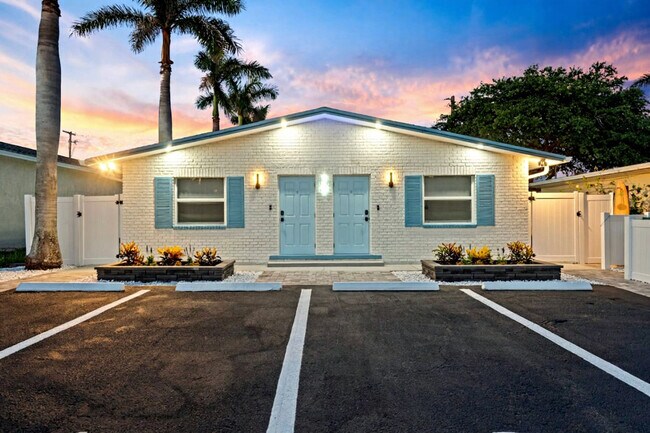 Building Photo - 79 S Brevard Ave