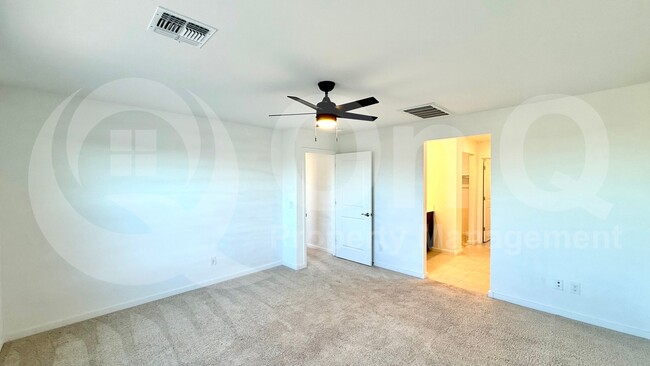 Building Photo - 40414 W Sunland Dr