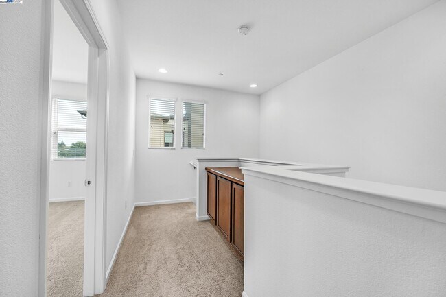 Building Photo - 22759 Filbert St