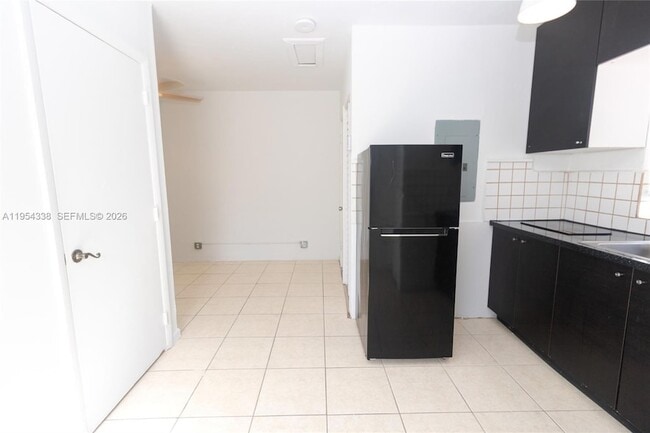 Building Photo - 1840 Fillmore St