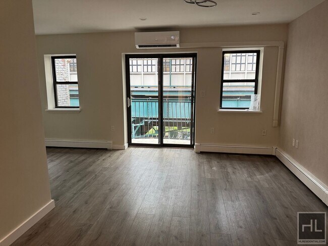 Primary Photo - 2 BEDROOM | LONG ISLAND CITY