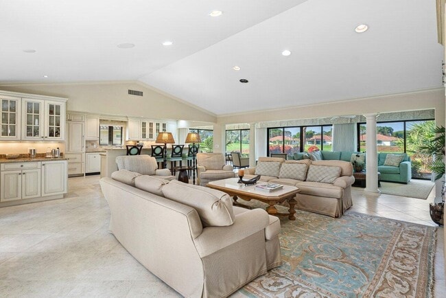 Building Photo - 10587 Limeberry Dr