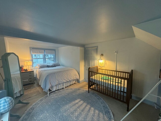 Building Photo - Charming Cape Cod Home with Updated Kitche...