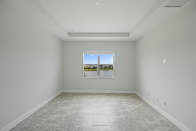 Building Photo - 14964 RedCove Pl