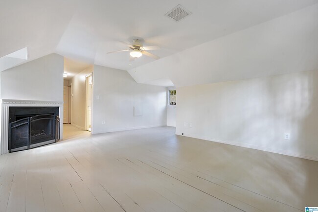 Building Photo - 1404 Morningside Dr