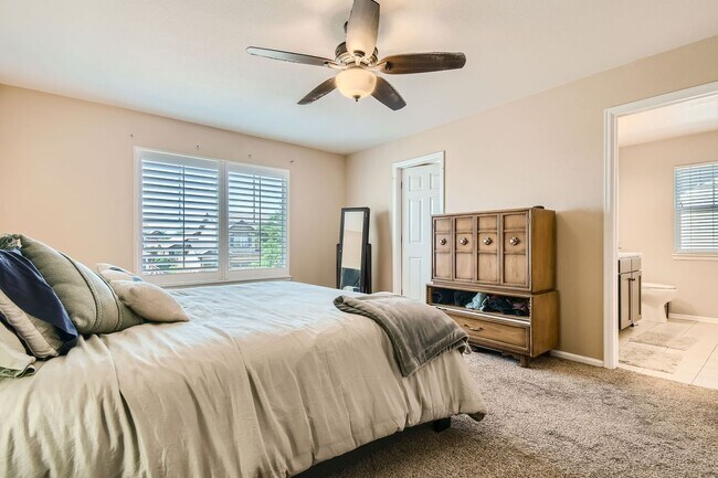 Building Photo - 10122 Richfield Way