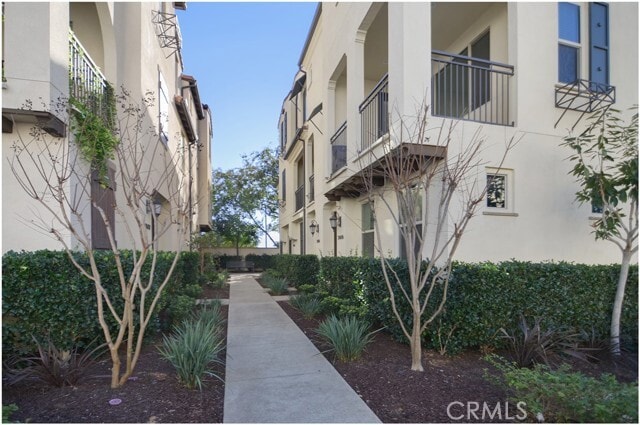 Building Photo - 21406 Dahlia Ct