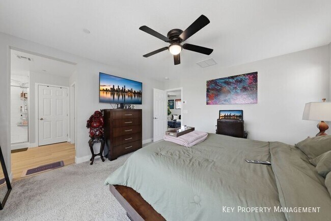 Building Photo - 694 Monroe Hl Pl