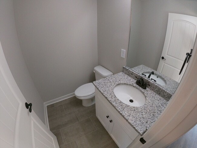 Building Photo - Townhome in the center of Hartsville!!