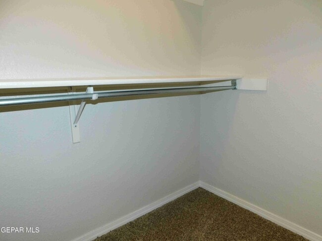 Building Photo - 5025 Ballinger Dr