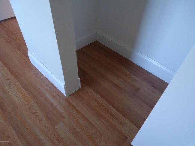 Building Photo - 142 Cross Slope Ct