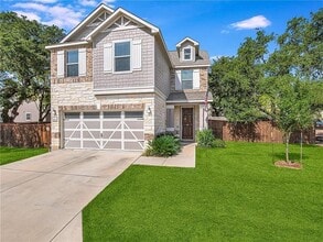 Building Photo - 808 Sandhill Branch Dr