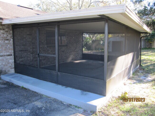 Building Photo - 1064 Kimberly Ct