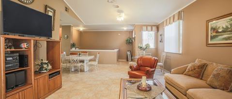 Building Photo - 15561 Bellamar Dr