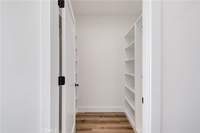 Building Photo - 13461 Bradley Ave