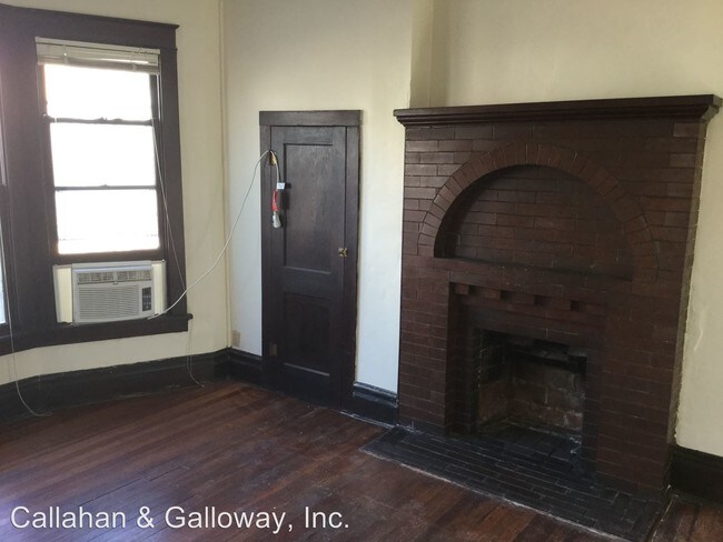 Building Photo - 408 N 8th St