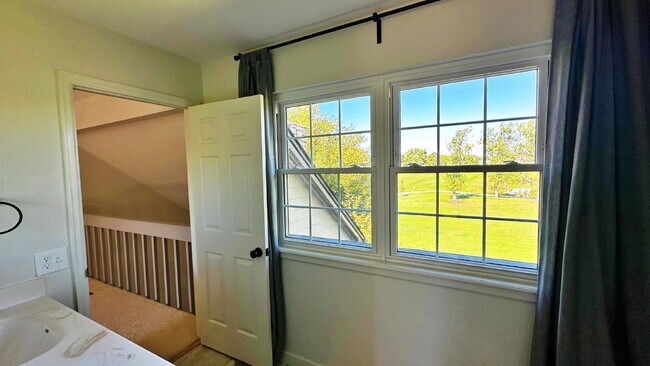Building Photo - Beautiful Updated 2 Bed 2 Bath on Golf Course in Cherry Creek Schools