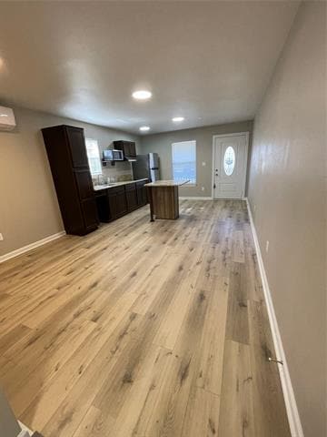 Building Photo - 110 Crockett St