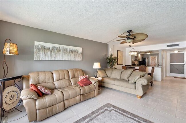 Building Photo - 4500 N Federal Hwy