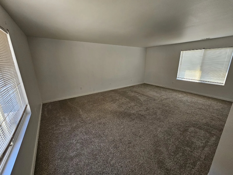 Building Photo - 1691 40 E