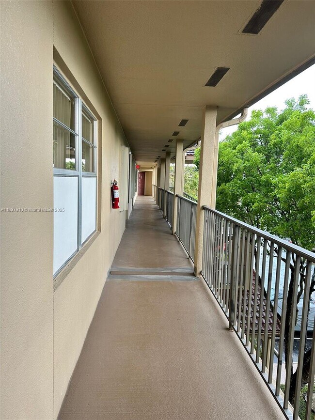 Building Photo - 1151 SW 128th Terrace