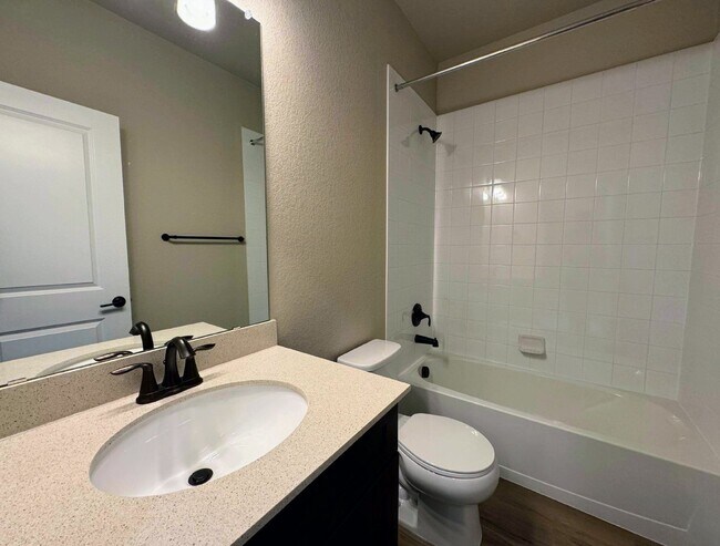 Building Photo - 7022 Doncaster Ct