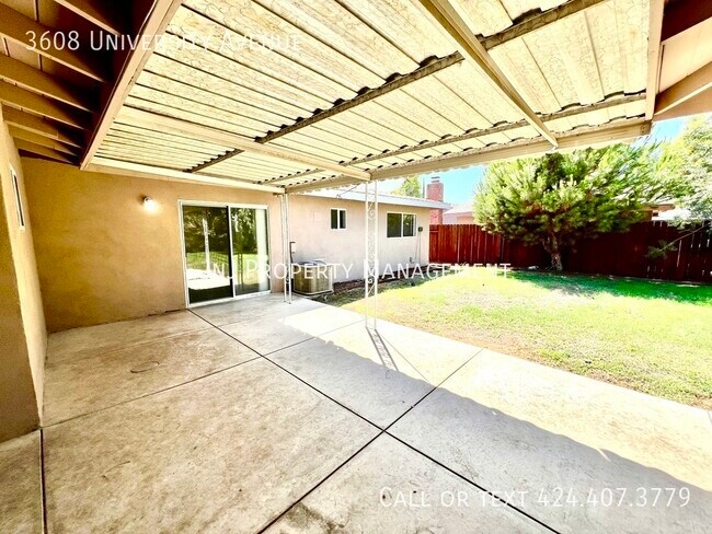 Building Photo - 3608 University Ave