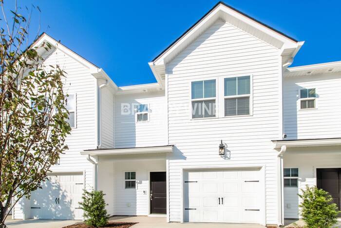 Building Photo - 1064 Wildflower Dr