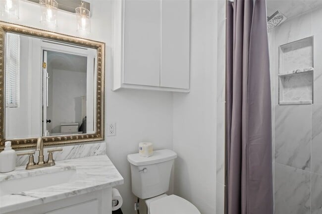 Building Photo - 4629 Fawn Dr