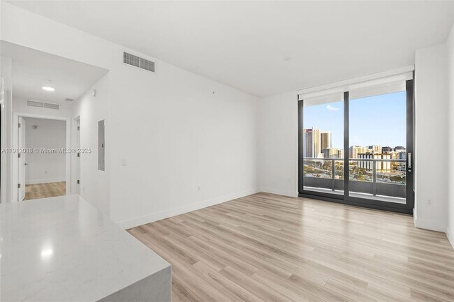 Building Photo - 101 Diplomat Pkwy