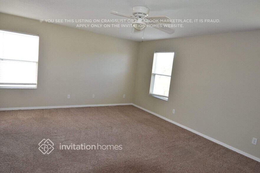 Building Photo - 11056 Golden Silence Dr
