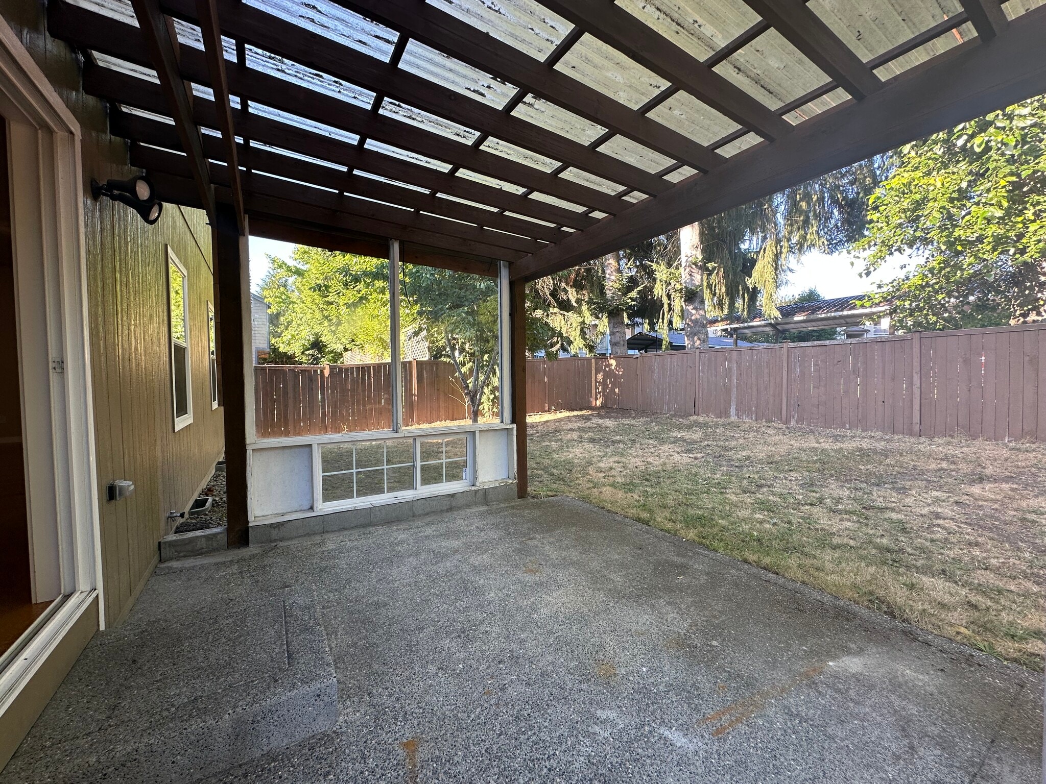Building Photo - 5126 Slate Ct SE