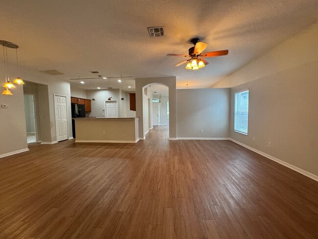 Building Photo - Avalon Lakes: 3 Bedroom, 2 Bathroom, 2 Car Garage home