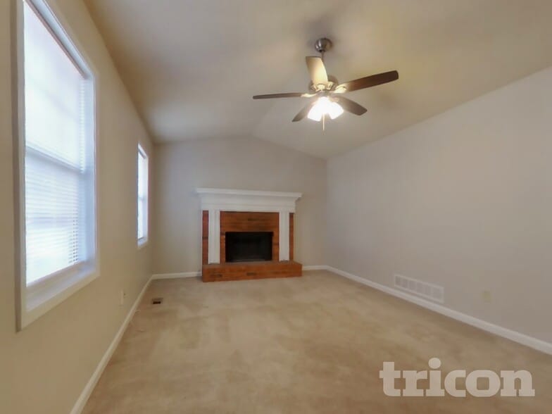 Building Photo - 2988 Forest Ridge Ct