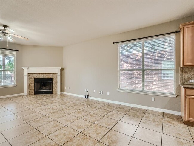 Building Photo - 210 Arrowhead Trail